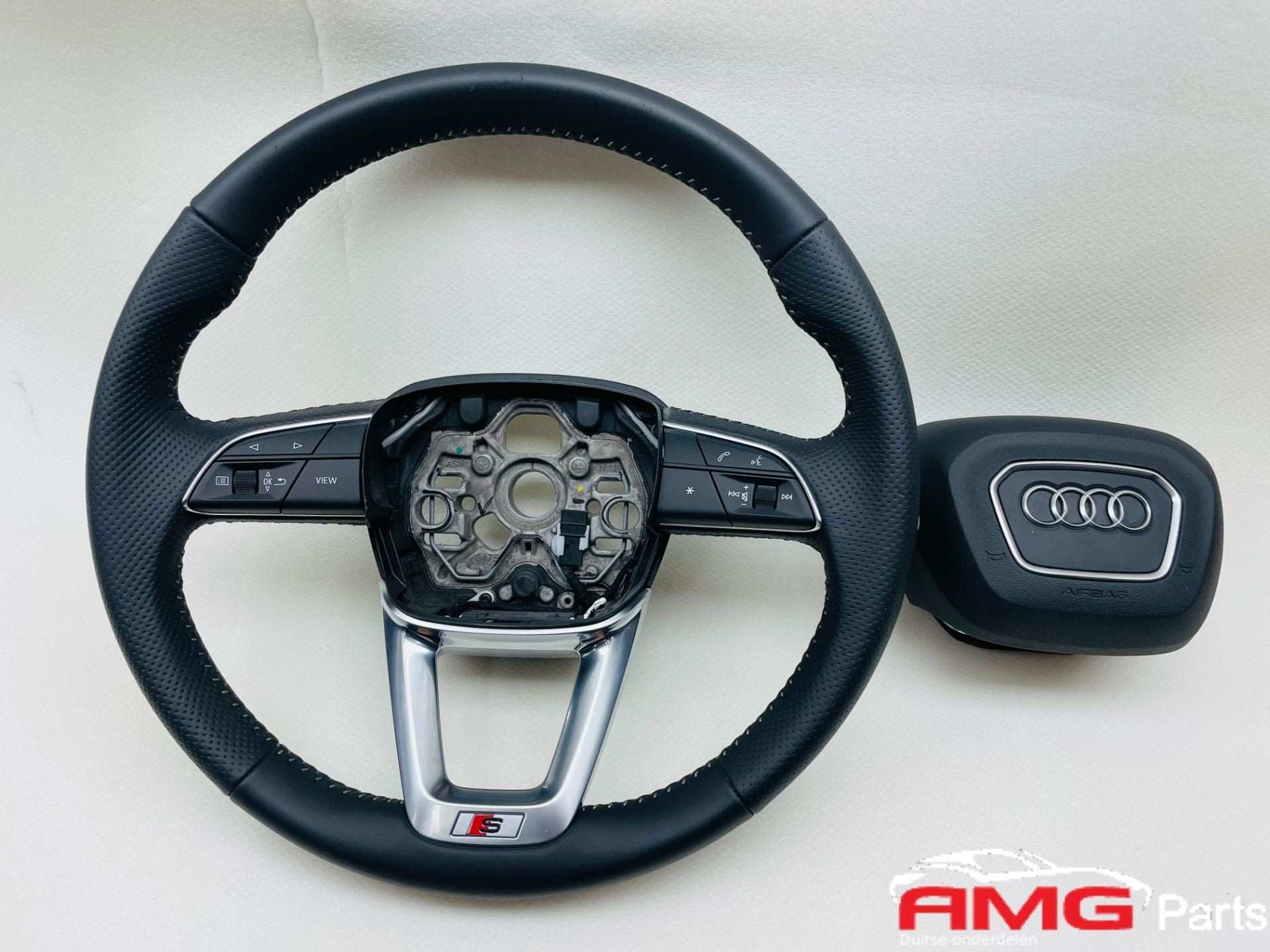 Audi A3 Q3 S Line Stuur met Airbag 8Y0419091B 8Y0880201D, Auto-onderdelen, Besturing, AUDI AG, Kundenbetreuung@audi.de, Nieuw
