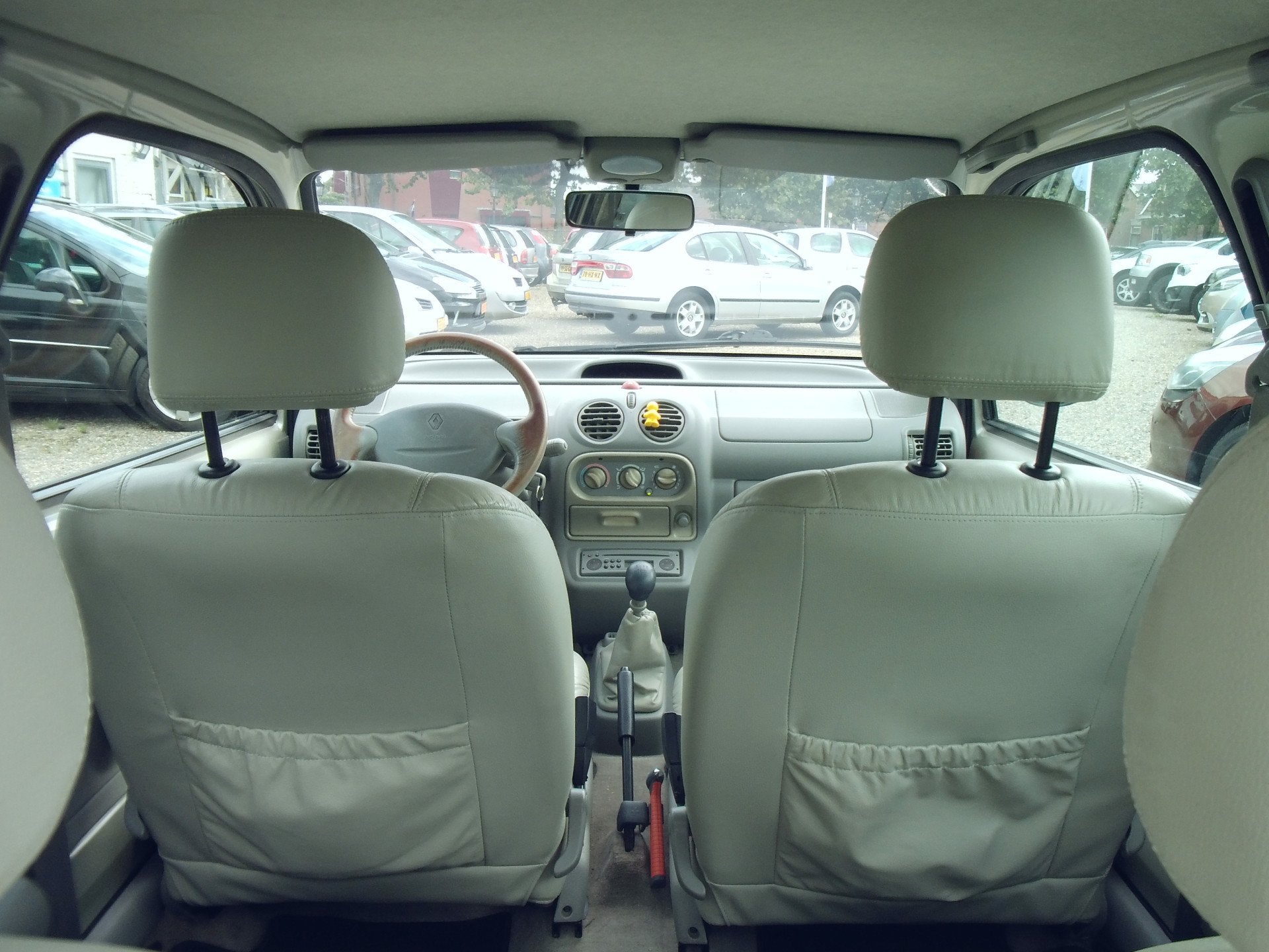 Renault Twingo 1.2 Initiale - Airco - Leer interieur, foto 6