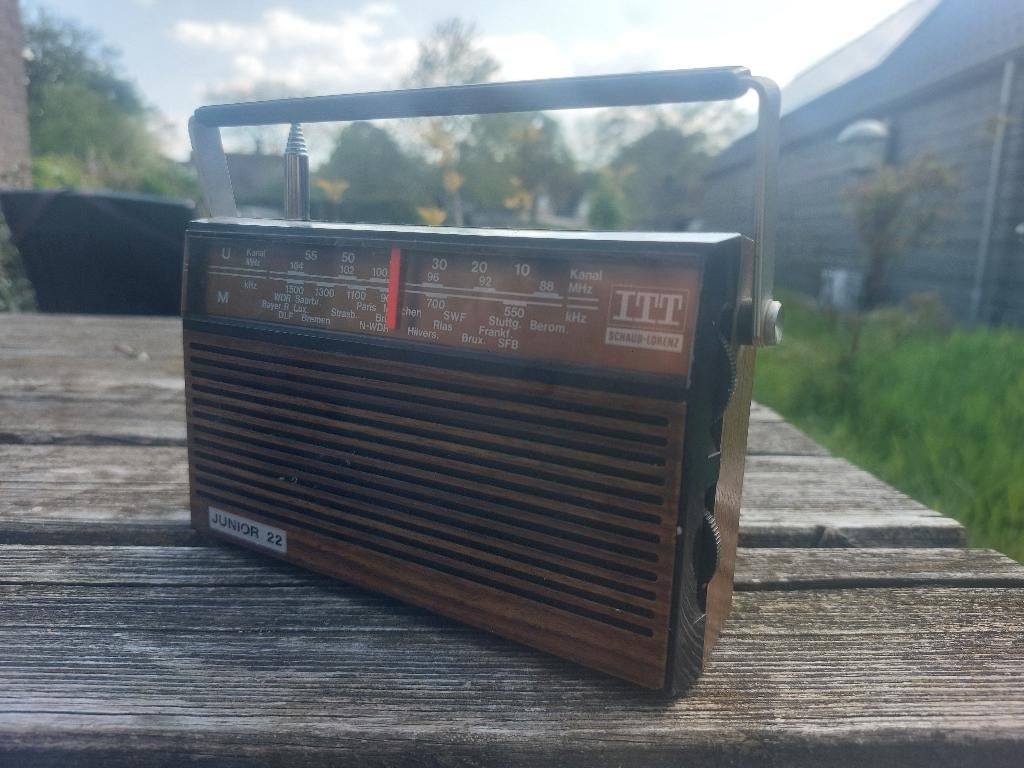 ITT Schaub Lorenz Vintage Radio Duitsland 1972, Ophalen of Verzenden