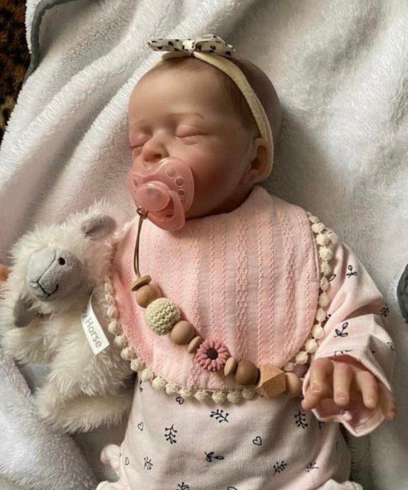 Reborn baby meisje ❤️ slapend, Verzamelen, Verzenden, Zo goed als nieuw, Babypop, Levensecht of Reborn