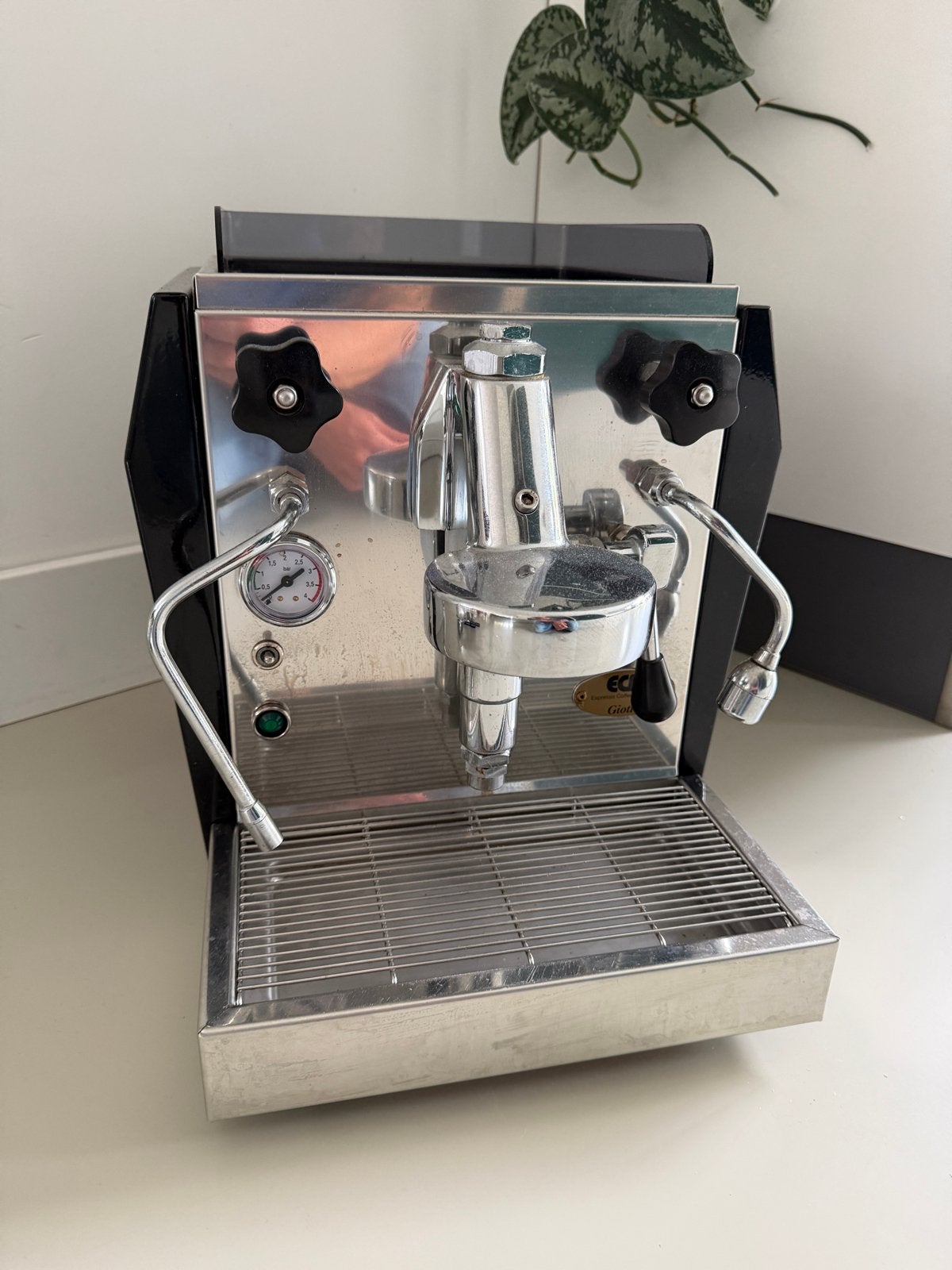 ECM Giotto Espresso Machine -black edition-, Gebruikt, Espresso apparaat, Koffiebonen, 2 tot 4 kopjes
