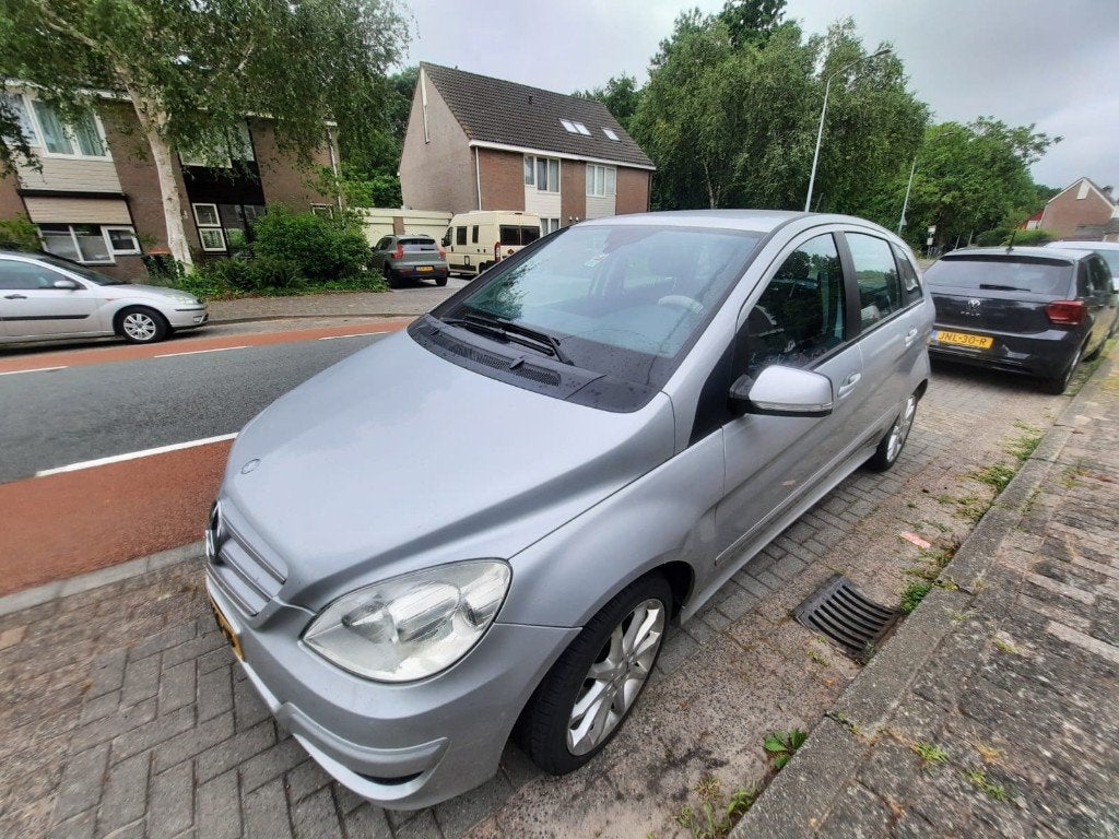 Mercedes-Benz B-Klasse 1.7 B170 5DRS CVT 2009 Grijs, Stof, 4 cilinders, Parkeersensor, Particulier