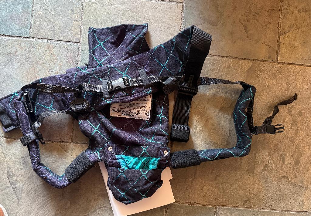 Isara quick full buckle draagzak, Overige merken, Buik of Rug, Ophalen of Verzenden, Zo goed als nieuw