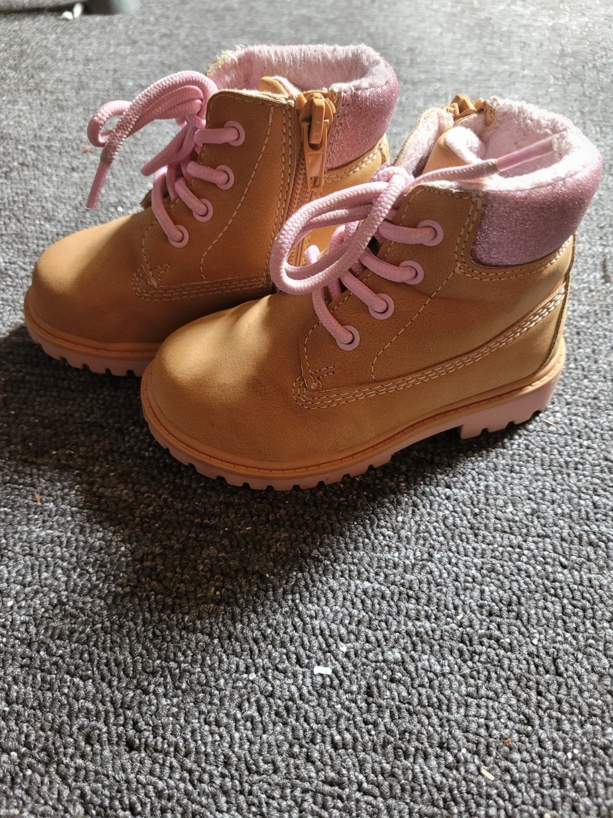 Leuke meisjes boots maat 22, Ophalen of Verzenden, Gebruikt, Meisje, Laarzen