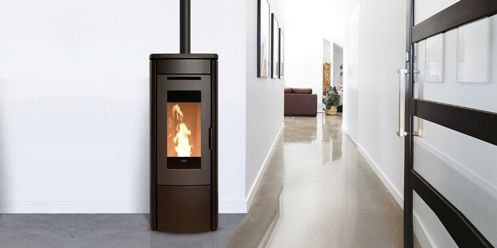 pelletkachel Klover Soft 80 bovenaansluiting NIEUW showmodel, Huis en Inrichting, Klover, Vrijstaand, Ophalen, Info@klover.nl