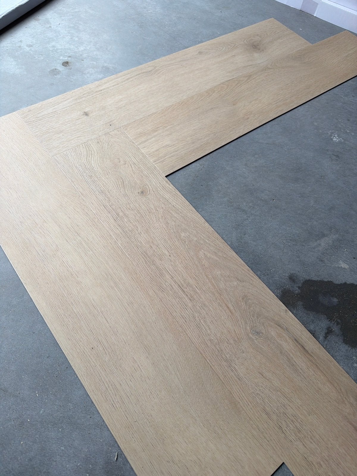 Belakos Attico Visgraat XL 86 PVC vloer - 16,8 m², Bruin, Nieuw, Ophalen of Verzenden, Vinyl