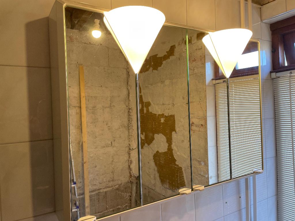 Vintage badkamerkast en Laufen wastafel compleet, Ophalen, Gebruikt, 50 tot 100 cm, Minder dan 100 cm