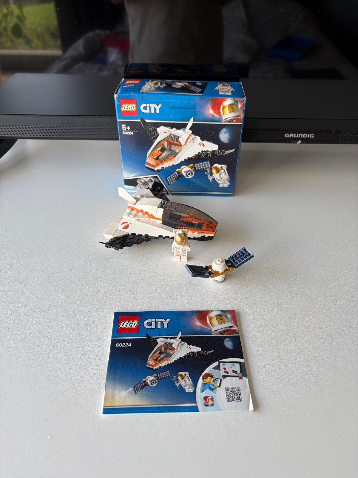 LEGO City 60224 Ruimte Shuttle - Zo goed als nieuw, City, Lego, Ophalen of Verzenden, Zo goed als nieuw
