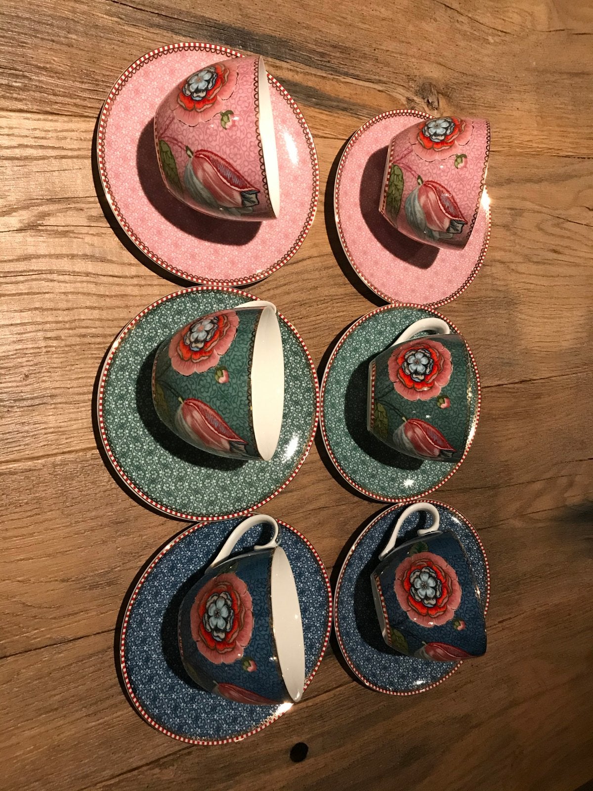 Pip Studio servies cappuccino kop en schotel, Huis en Inrichting, Keuken | Servies, Ophalen of Verzenden, Zo goed als nieuw, Overige stijlen