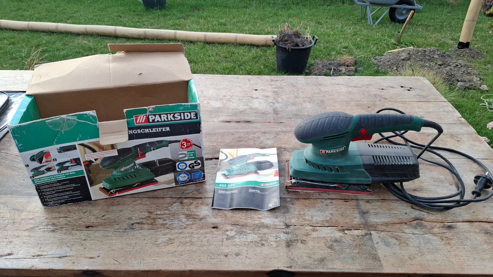 Parkside vlakschuurmachine PSS 250 – Compleet met doos, Doe-het-zelf en Verbouw, Gereedschap | Schuurmachines, Ophalen, Minder dan 600 watt