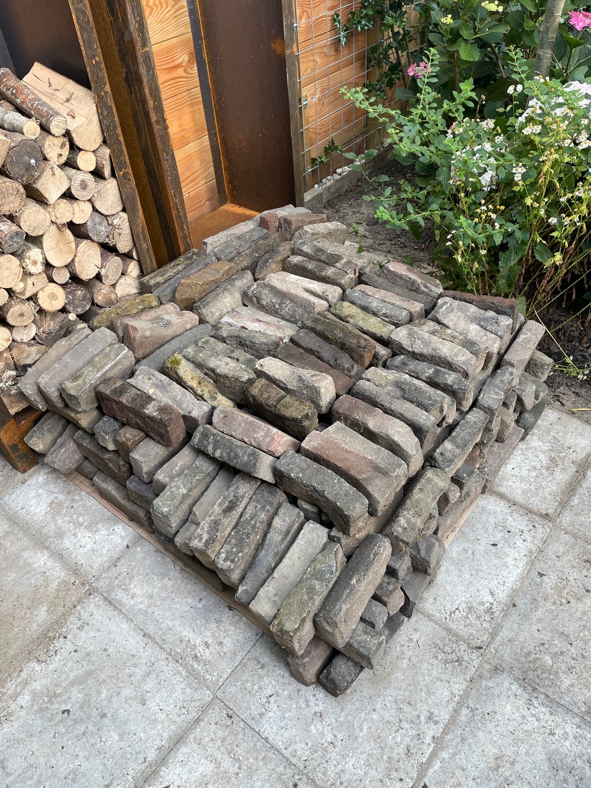 Oude waaltjes, ruim 3,5 m2, Tuin en Terras, Ophalen, Gebruikt, Keramiek, Klinkers