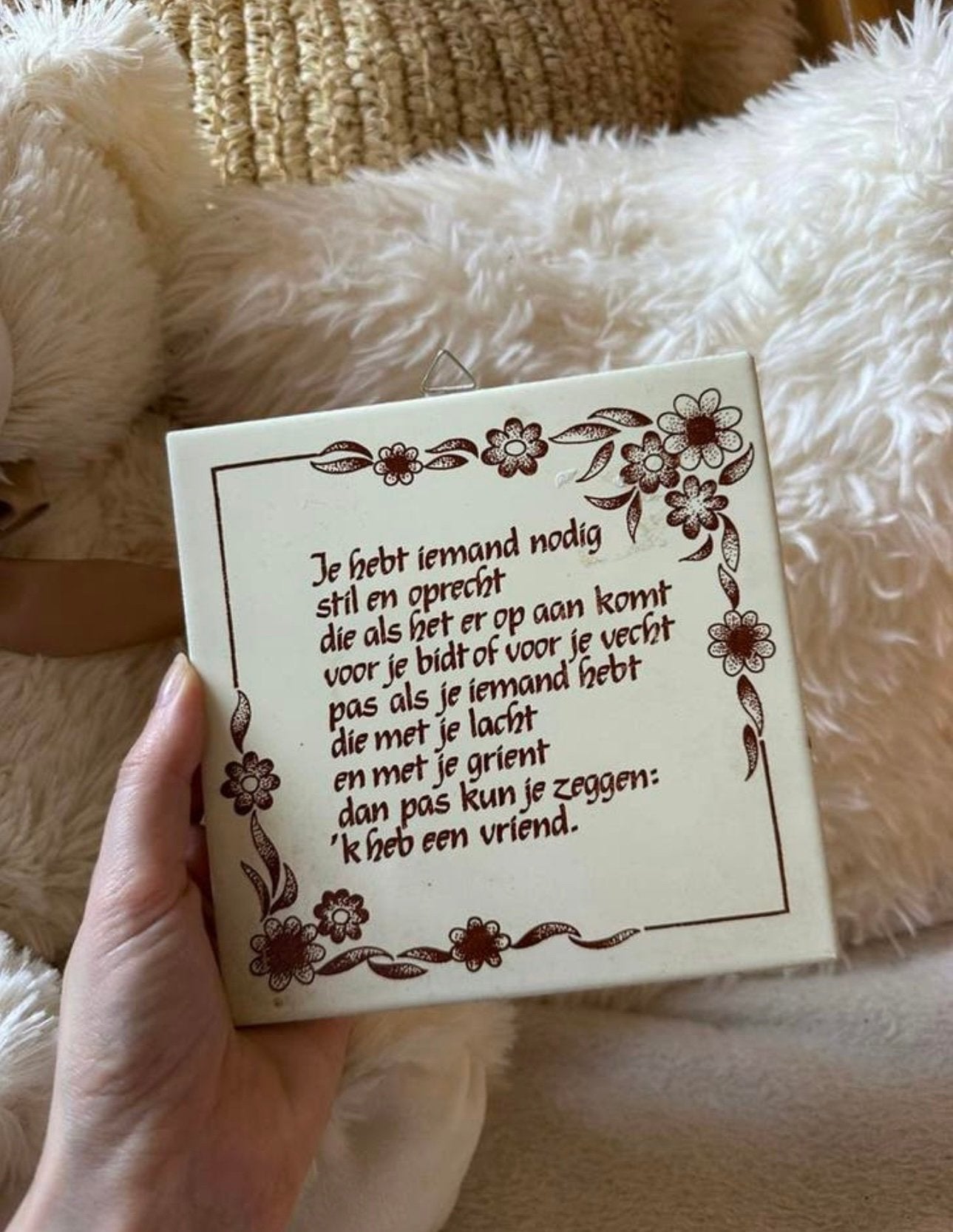 Tegel met gedicht van Toon Hermans - Een vriend, Antiek en Kunst, Ophalen of Verzenden