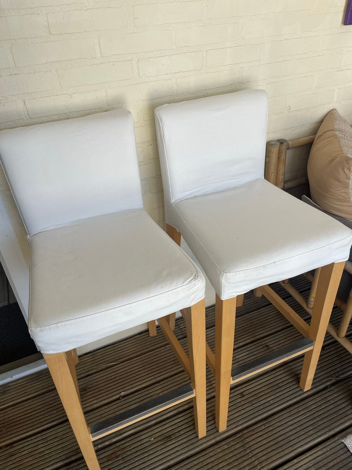 Set van 2 witte barkrukken met houten onderstel, Ophalen, Gebruikt, 90 cm of meer, Hout
