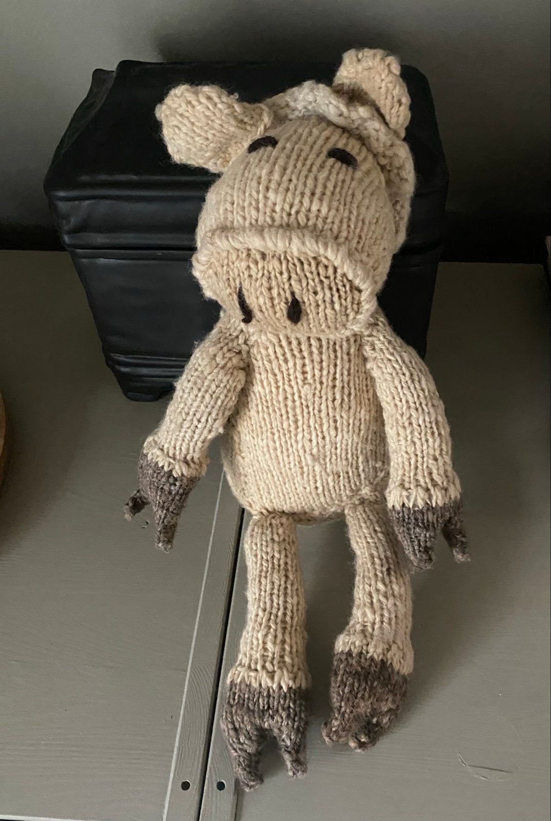 Grote handgebreide knuffel in nieuwstaat, Kinderen en Baby's, Speelgoed | Knuffels en Pluche, Handgemaakt, Overige typen, Nieuw