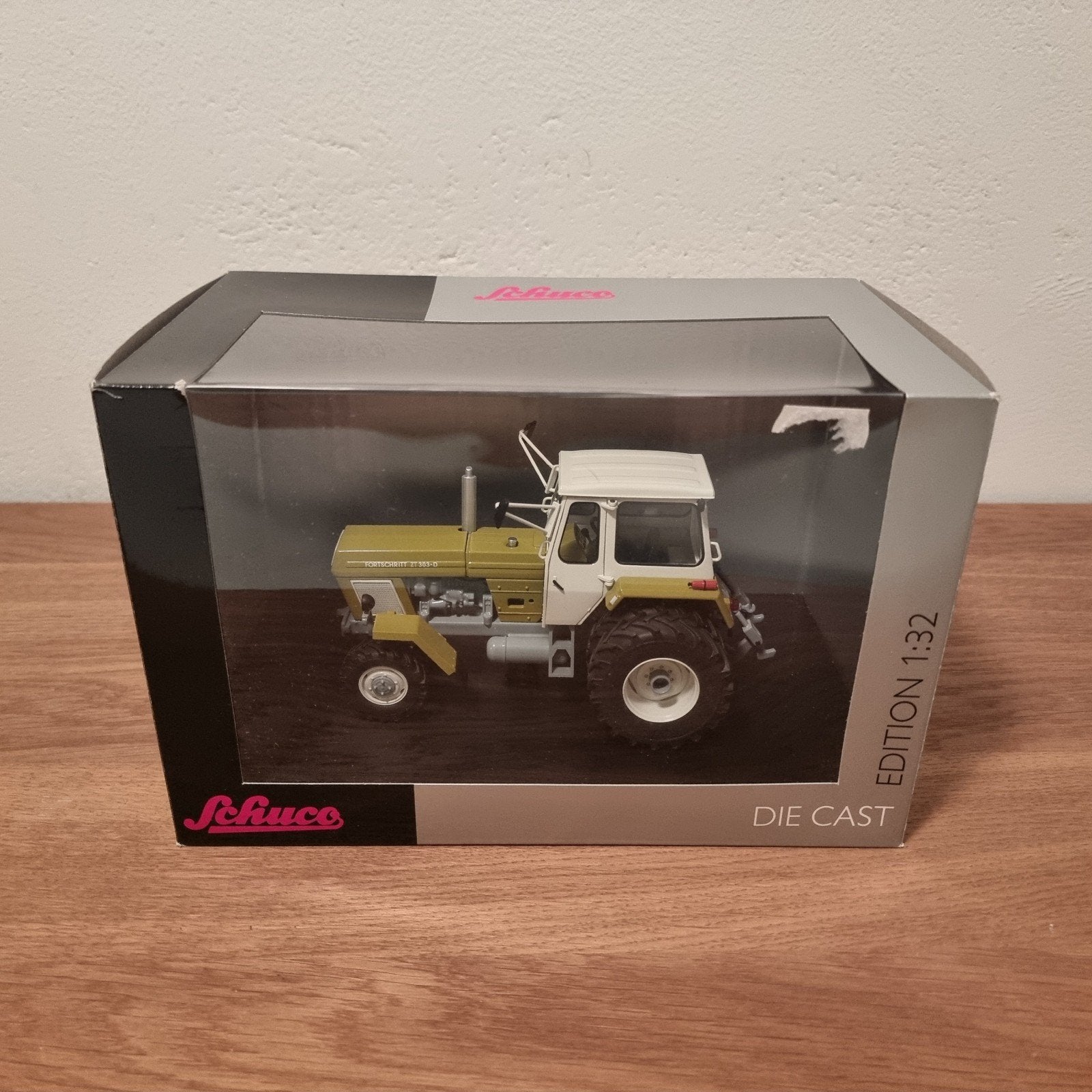 Fortschritt ZT 303-D Groen Schuco, Ophalen of Verzenden, Nieuw, Tractor of Landbouw, Schuco