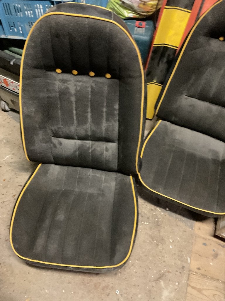 Camaro voorstoelen en bank enz, Ophalen, Nieuw, Chevrolet