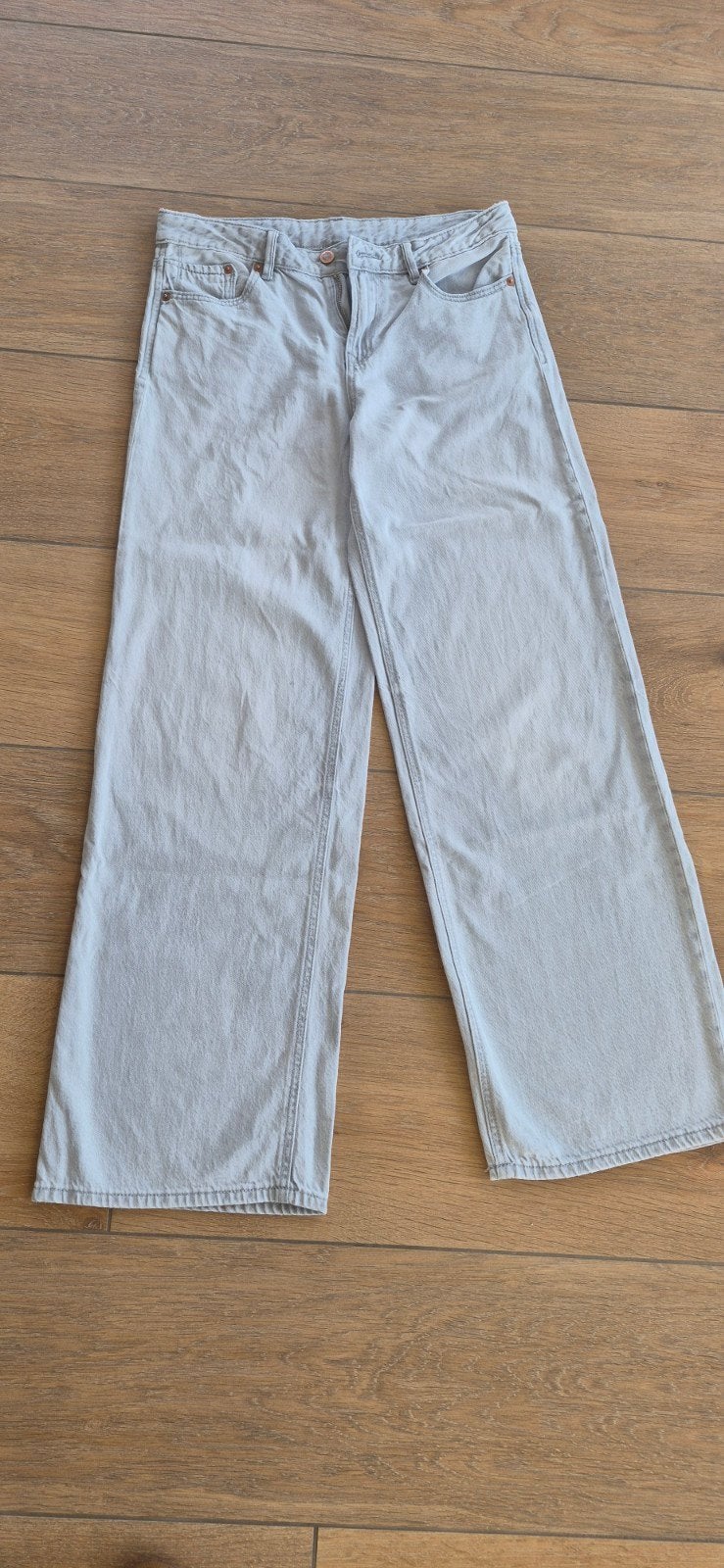 Stradivarius D91 Lichtblauwe Rechte Wijde Spijkerbroek, Blauw, Ophalen of Verzenden, Zo goed als nieuw, W28 - W29 (confectie 36)