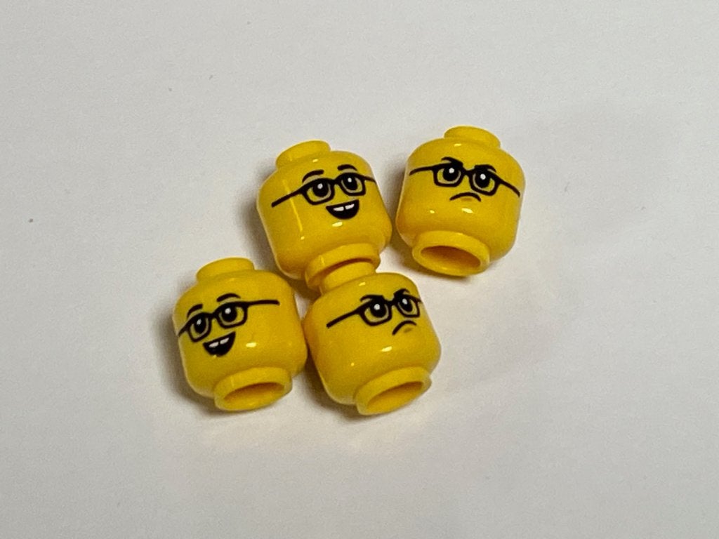 Partij Lego 4x nieuwe geel hoofd dubbelzijdig met bril, Overige thema's, Lego, Nieuw, Ophalen of Verzenden