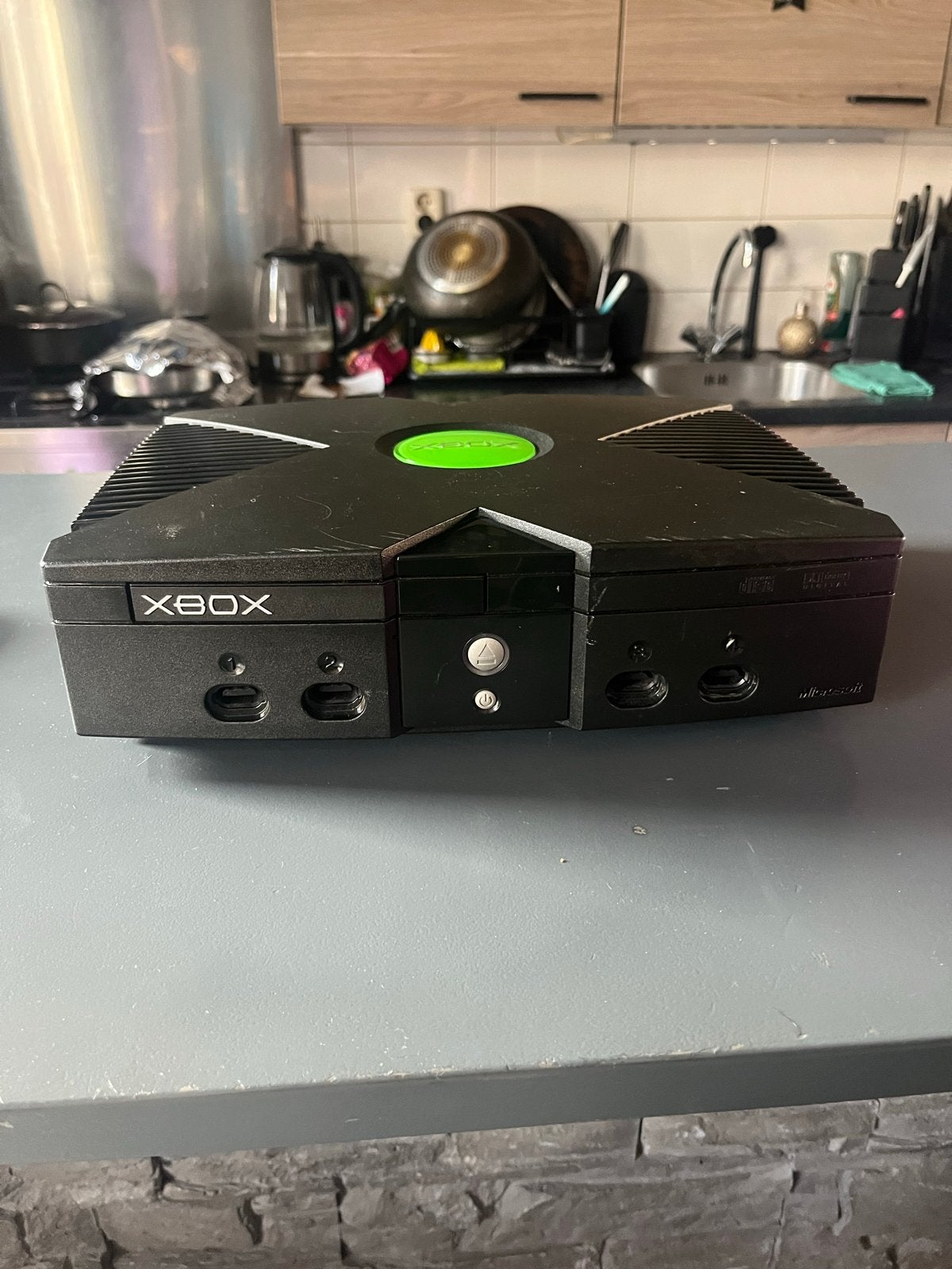 Originele Xbox Classic 2002 + DVD-dongle + kabels + spel, Spelcomputers en Games, Ophalen, Gebruikt, Zonder controller, Met games