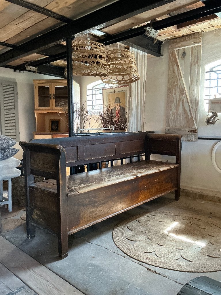 Oude klepbank, Ophalen