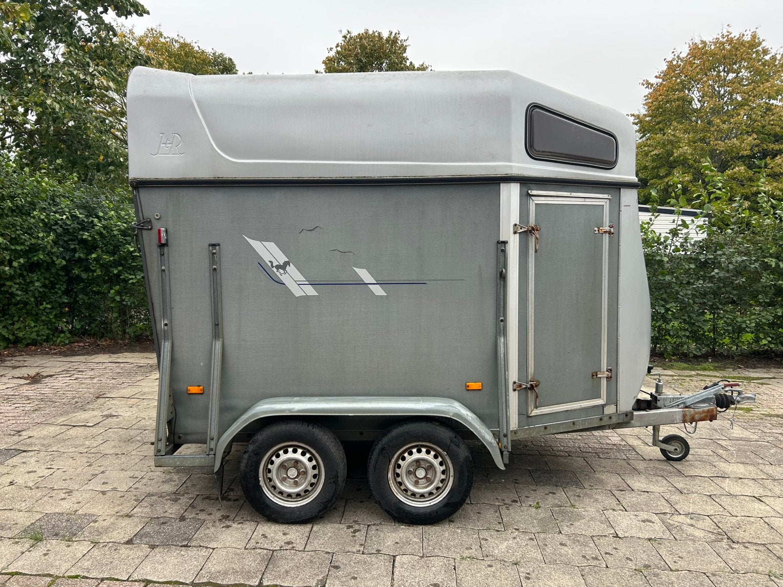 Hotra paardentrailer, Dieren en Toebehoren, Ophalen, Gebruikt, Hout, 2-paards trailer