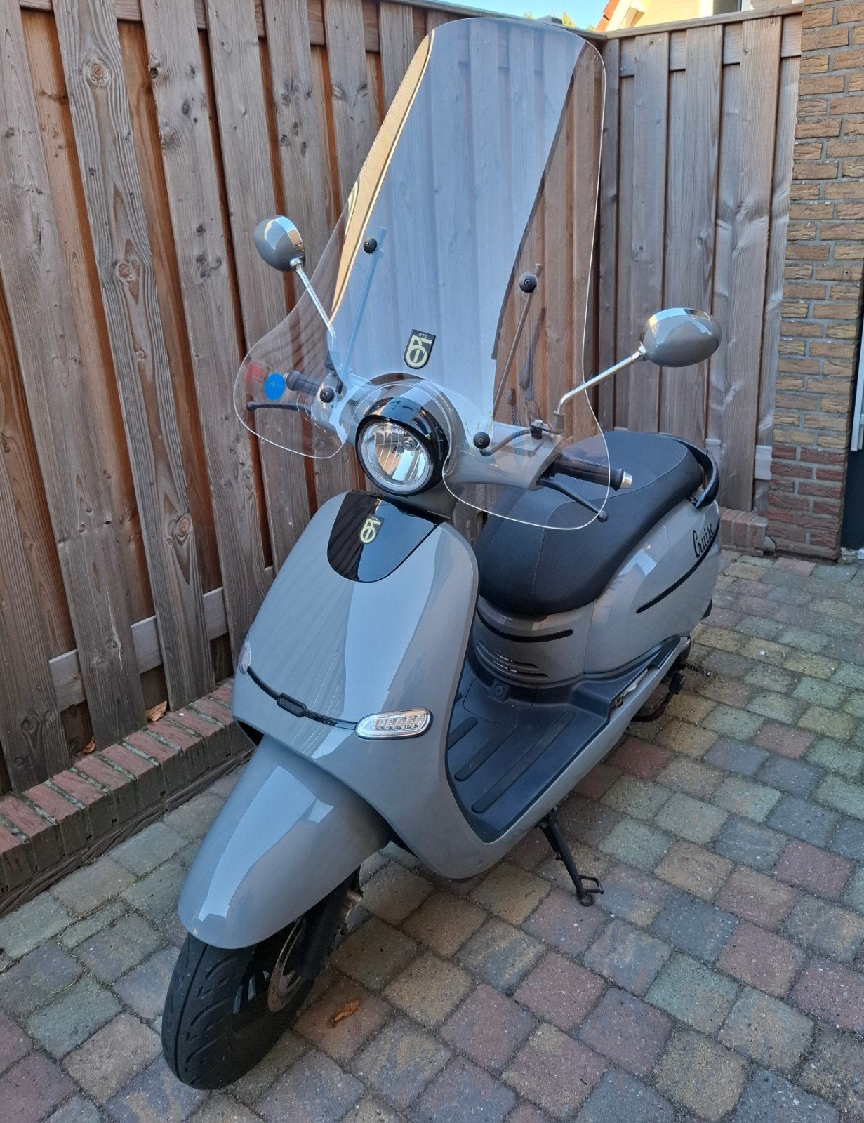 BTC Cruise scooter, Fietsen en Brommers, Zo goed als nieuw, Benzine, Ophalen, Overige merken