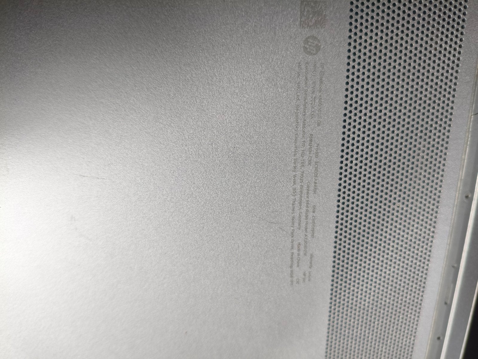 Foto 5 van HP EliteBook 1030 G8 x360 Touchscreen (i5, 8GB ddr4, 512GB)