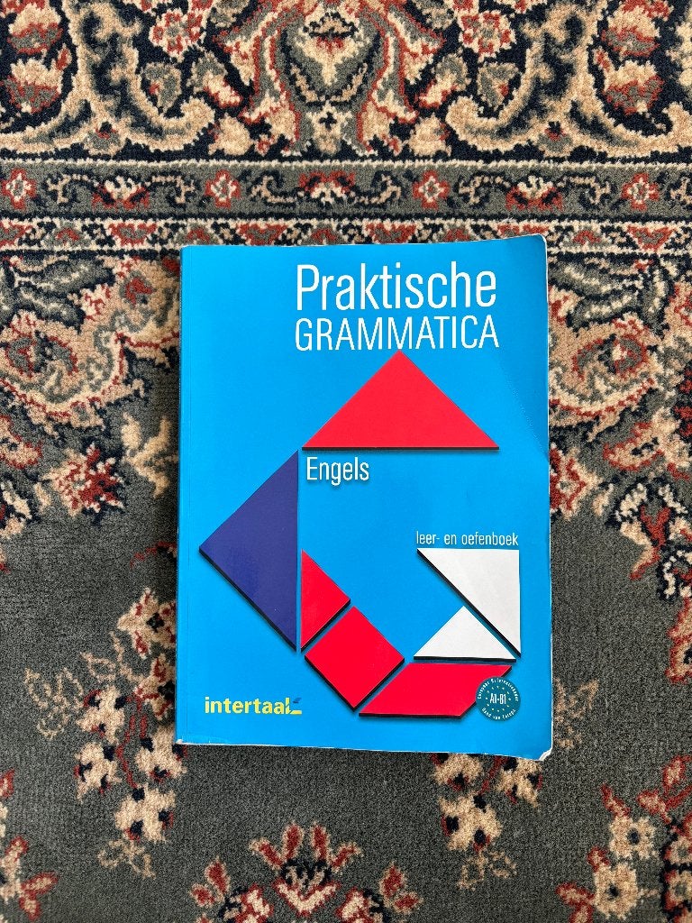 Praktische Grammatica Engels - Intertaal - Engels, Ophalen of Verzenden, Zo goed als nieuw, Fictie, Intertaal