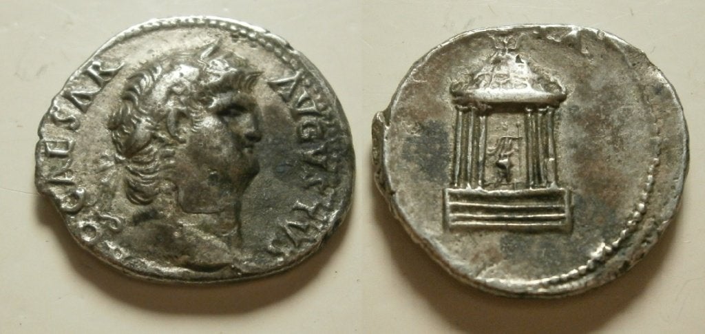 Romeinse munt Nero AR Denarius -VESTA-  65 AD, Ophalen of Verzenden, Italië, Losse munt