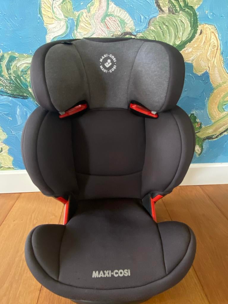 Maxi-Cosi Rodi XP Fix autostoel - Zwart, Ophalen, Autogordel of Isofix, 15 t/m 36 kg, Verstelbare rugleuning