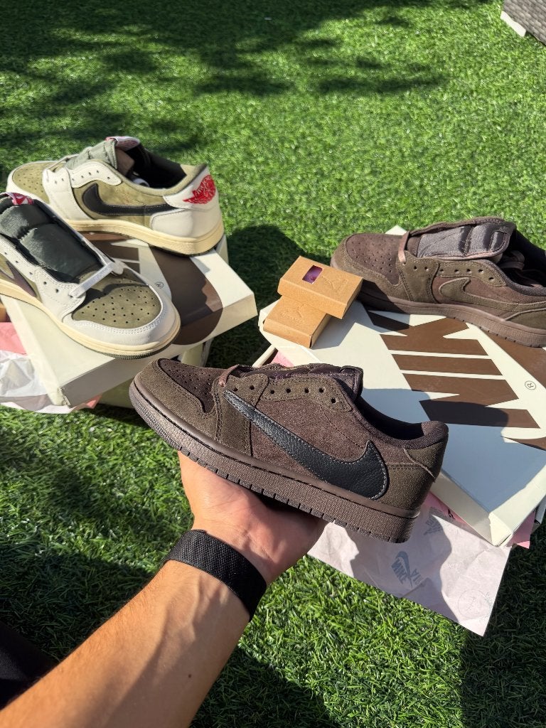 Air Jordan 1 Low OG Travis Scott 'Velvet Brown' 37 t/m 44, Ophalen of Verzenden, Nieuw, Bruin