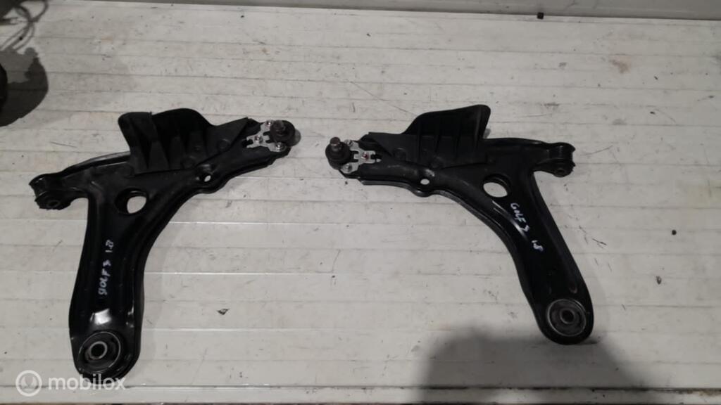 Draagarm Volkswagen Golf 3, Gebruikt, Ophalen of Verzenden
