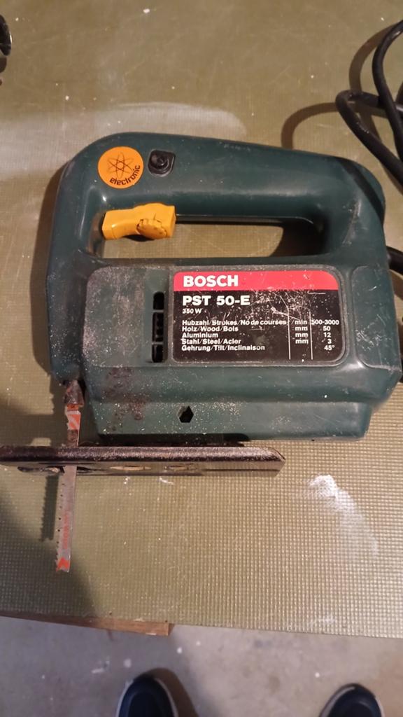 Bosch PST 50-E Decoupeerzaag - 350W, Doe-het-zelf en Verbouw, Gereedschap | Zaagmachines, Gebruikt, Decoupeerzaag, Ophalen of Verzenden