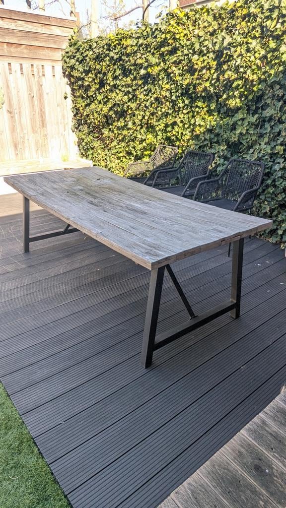 Tuintafel met houten blad en metalen onderstel, Ophalen, Gebruikt, Rechthoekig, Metaal