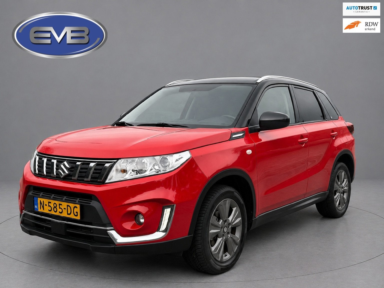 Suzuki Vitara 1.0 Boosterjet Select two-tone, achteruitrijca, Voorwielaandrijving, Gebruikt, 400 kg, 49 €/maand