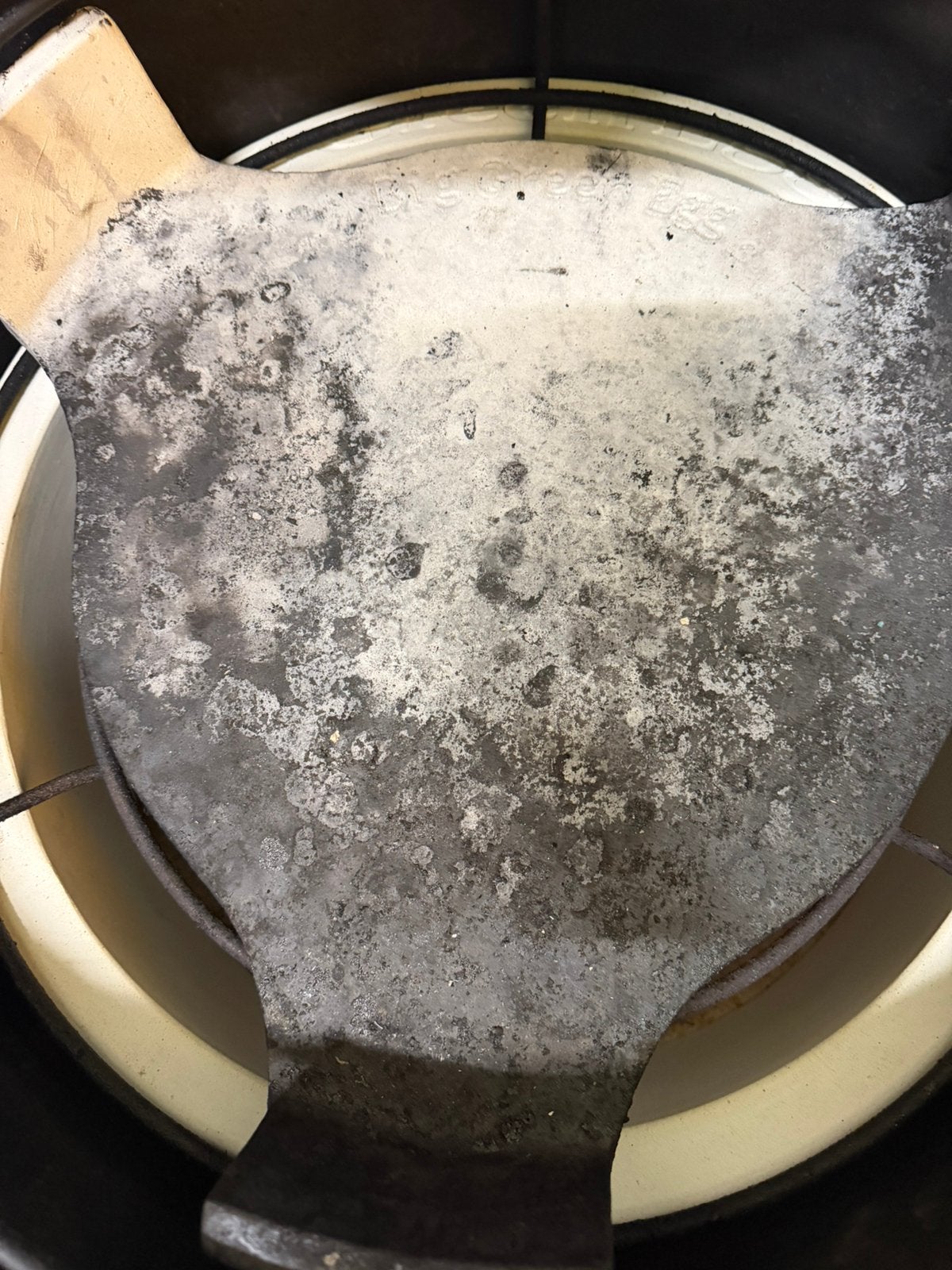 Foto 12 van Big Green Egg Large – zeldzame zijtafel plus accessoires