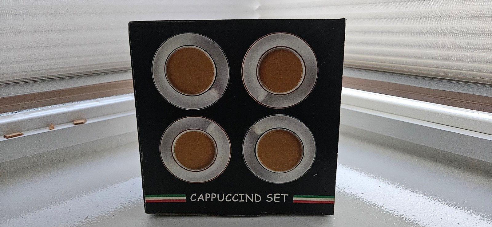 Kopjes nieuw koffie  Cappuccino  nieuw servies
Verzendkosten, Huis en Inrichting, Nieuw, Ophalen of Verzenden, Overige stijlen