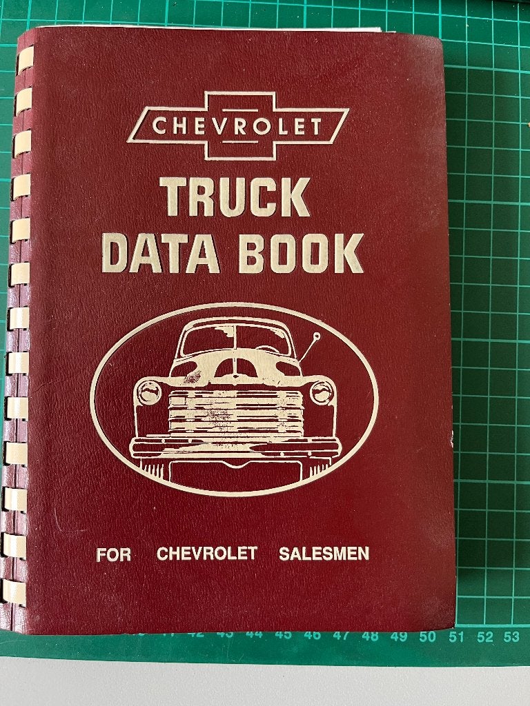 boeken chevrolet, Ophalen of Verzenden, Zo goed als nieuw, Overige
