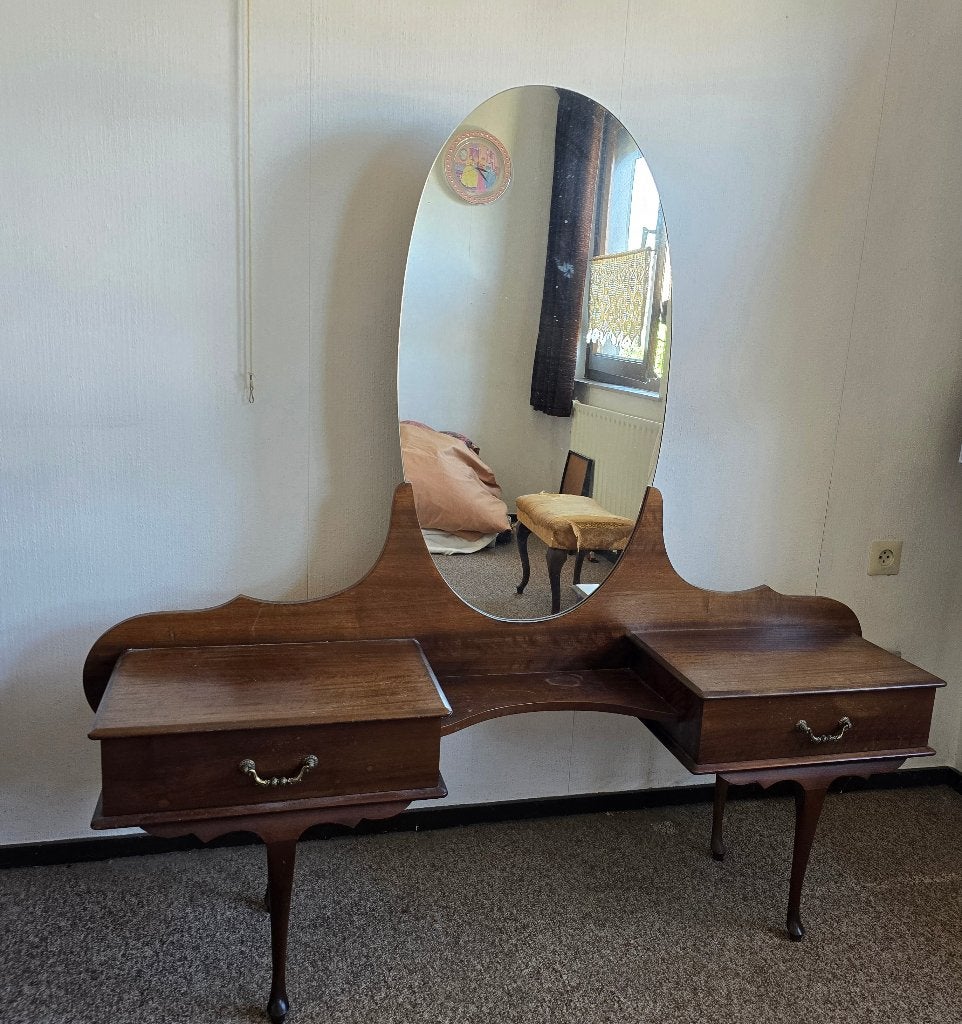 Antieke kaptafel, Ophalen