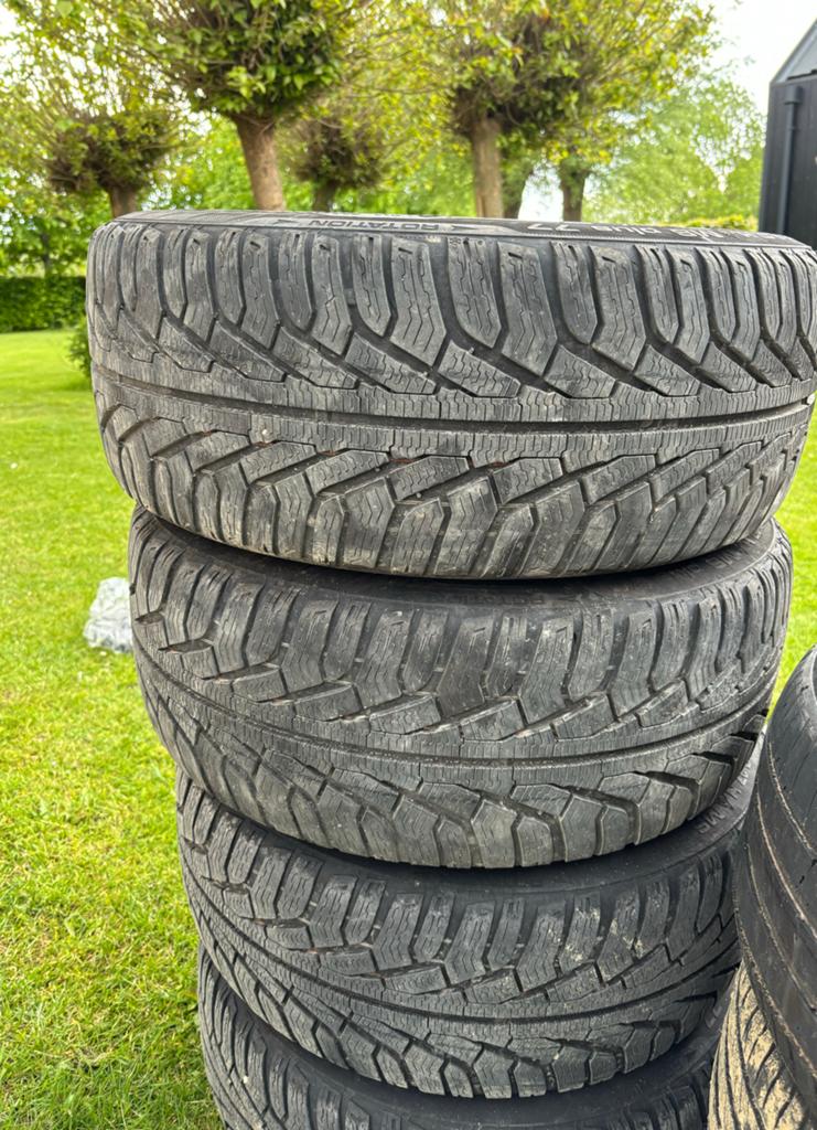4x Volvo Winterbanden met Velg 17 inch, Ophalen of Verzenden