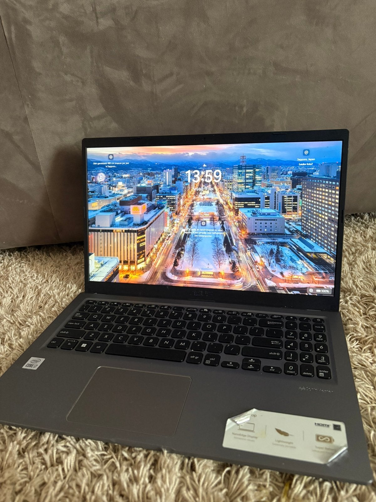 Asus laptop, Computers en Software, Ophalen of Verzenden, Zo goed als nieuw