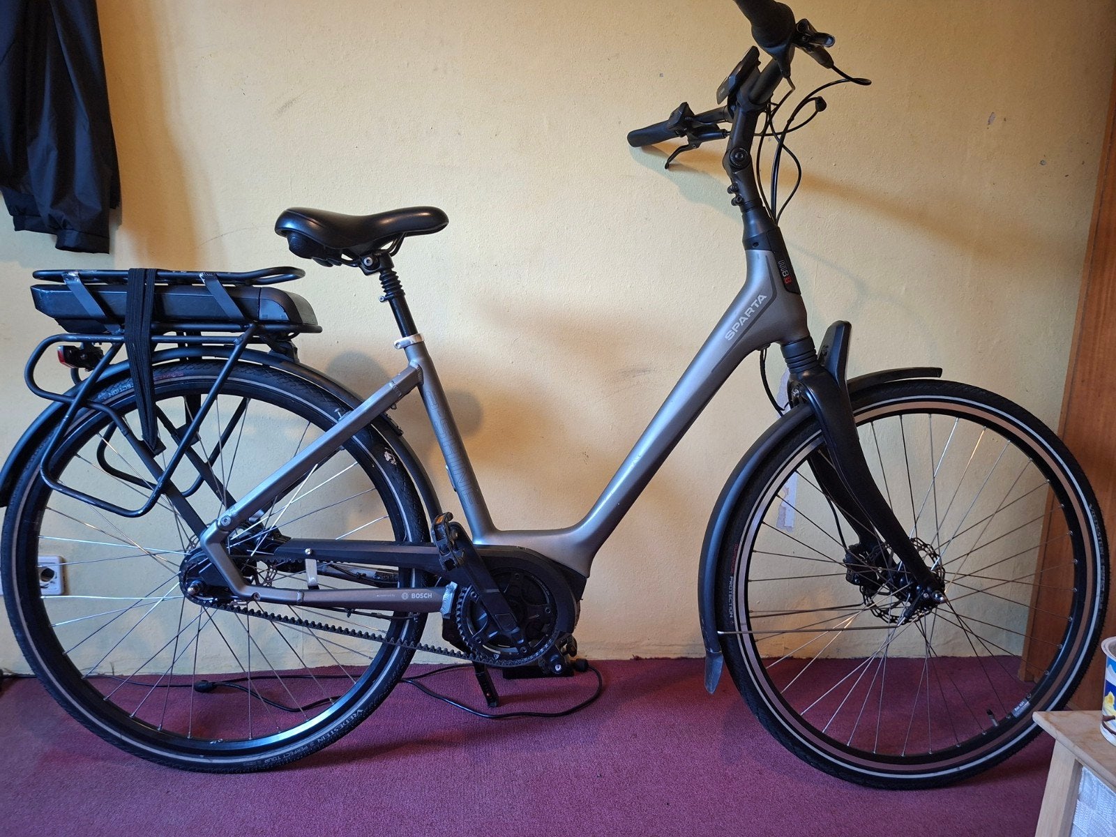 Sparta M8B Shine elektrische fiets voor onderdelen, Ophalen of Verzenden, Gebruikt, Minder dan 30 km per accu, Sparta