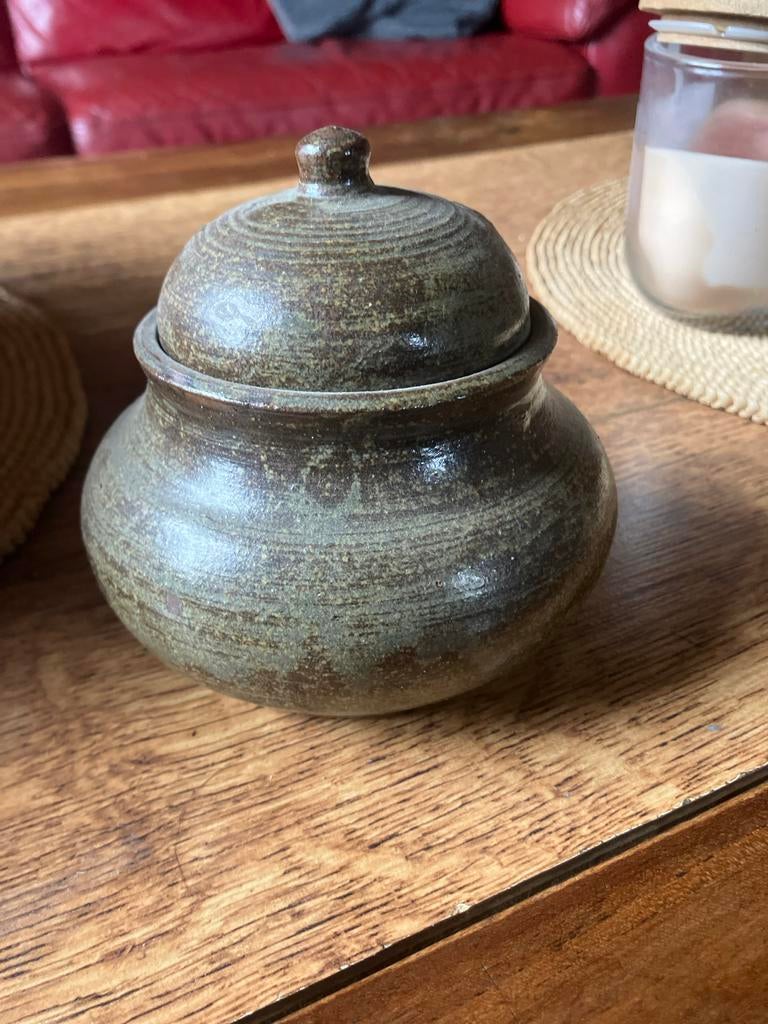 Vintage Aardewerk Pot met Deksel - Gesigneerd, Antiek en Kunst, Antiek | Keramiek en Aardewerk, Ophalen