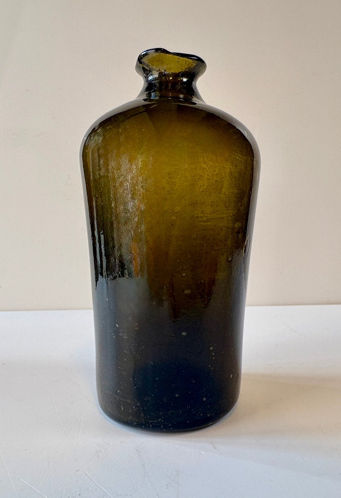Gave Apothekers fles 18de eeuw, Ophalen of Verzenden