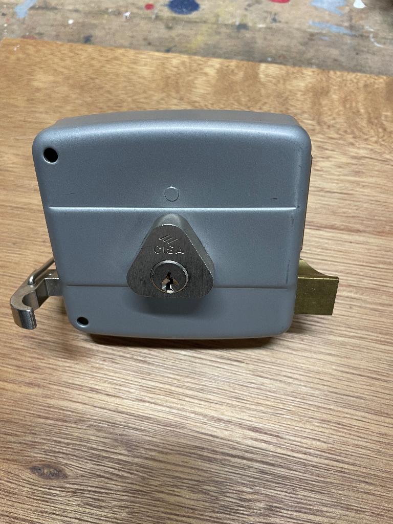 Voordeur cisa opzet slot, Ophalen of Verzenden, Nieuw, Rvs, Slot