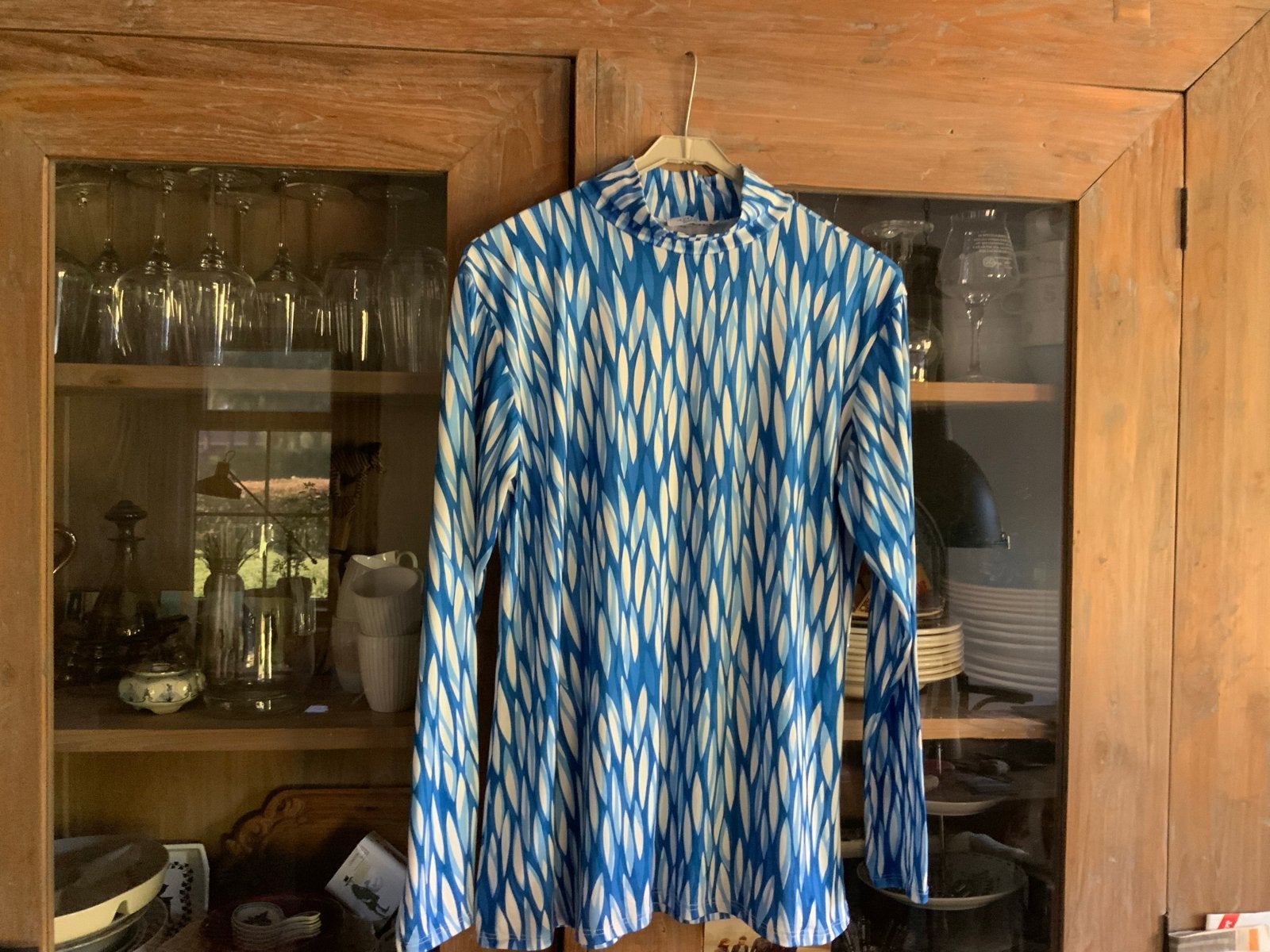 Azuri Woman Blauw/Wit Top met Lange Mouwen, Blauw, Zo goed als nieuw, Lange mouw, Ophalen