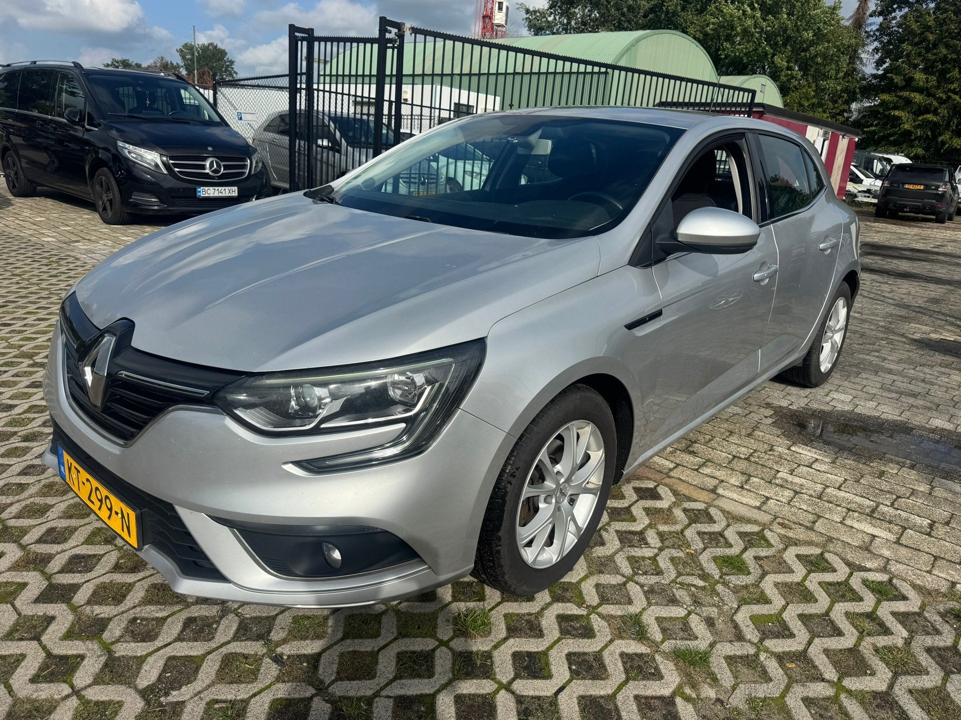 Renault Mégane 1.5 dCi Zen, Auto's, Voorwielaandrijving, Gebruikt, Euro 6, 4 cilinders
