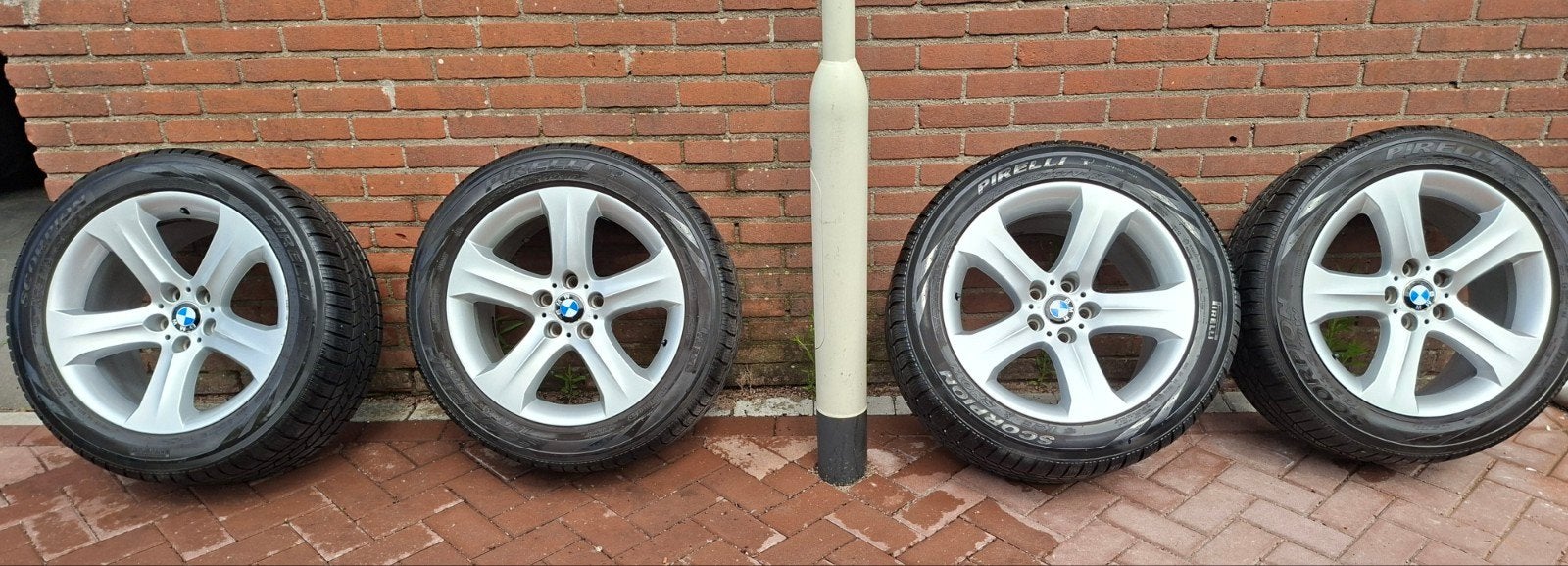 Originele 19" BMW breedset Style 258 met winterbanden, Gebruikt, Banden en Velgen, Winterbanden, Ophalen