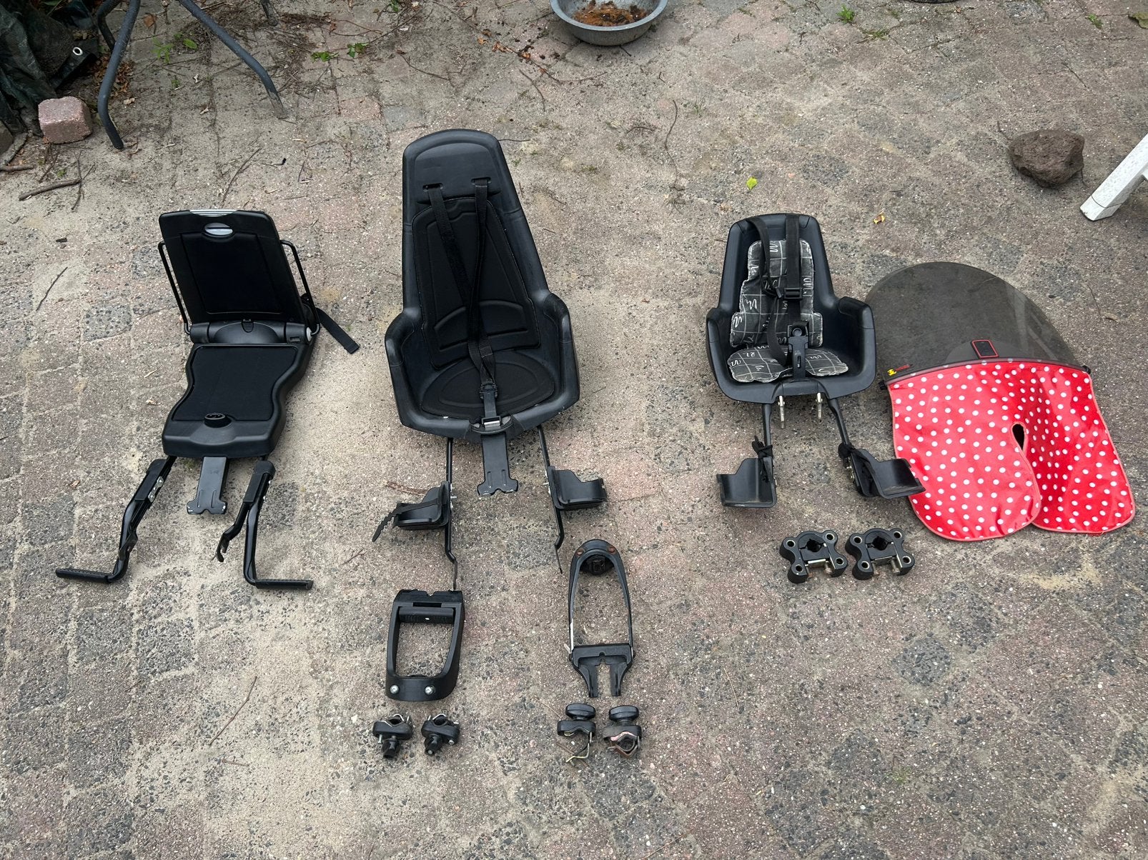Bobike fietsstoeltjes: voorop, achterop en junior, Fietsen en Brommers, Fietsaccessoires | Fietsstoeltjes, Ophalen, Gebruikt, Achterzitje