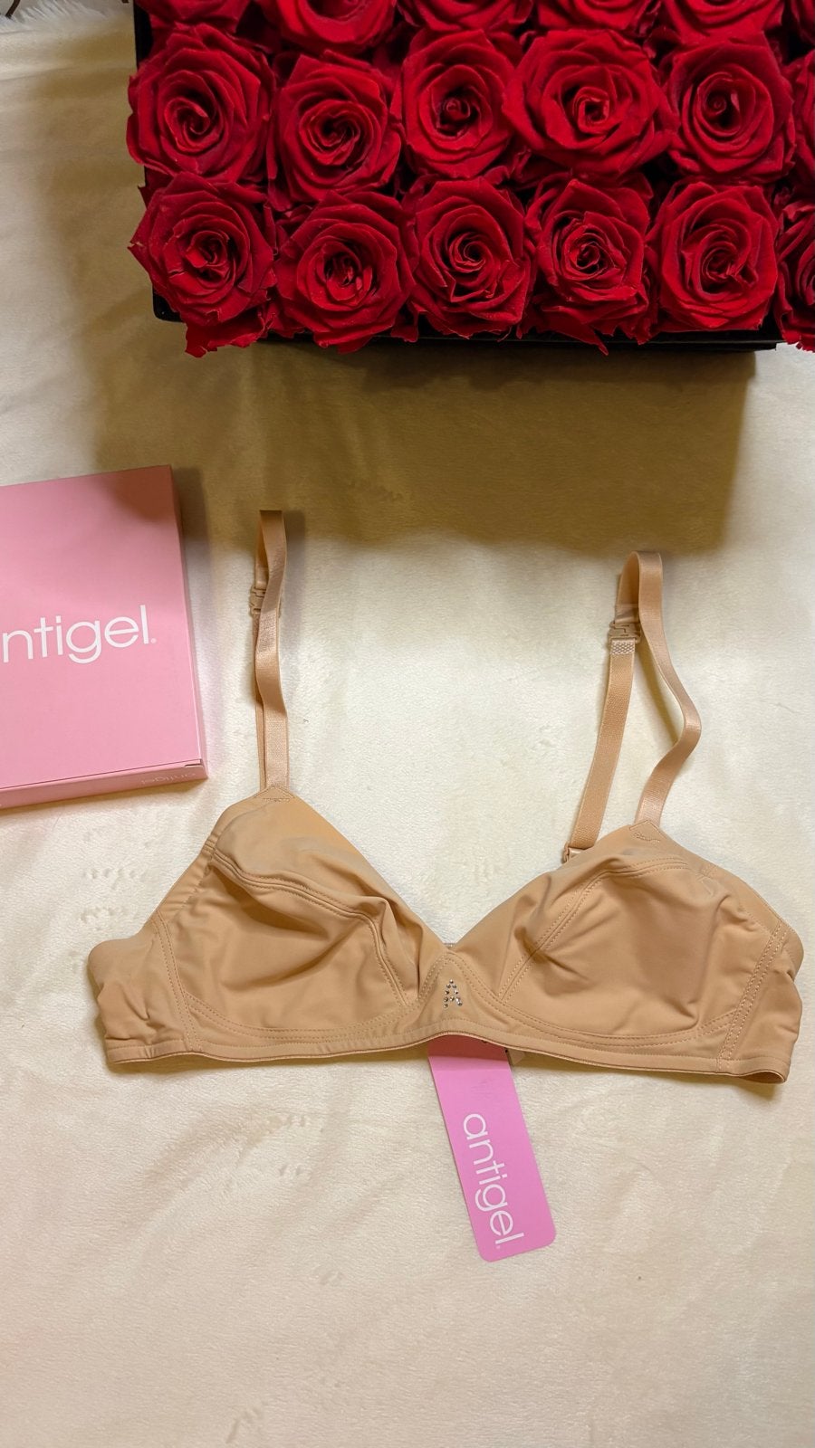 Antigel BH 75A - Nieuw met kaartjes, Verzenden, Beige, BH